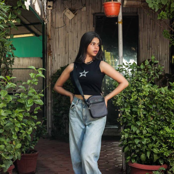 2 Black Sleeveless Crop Top - Antibodies